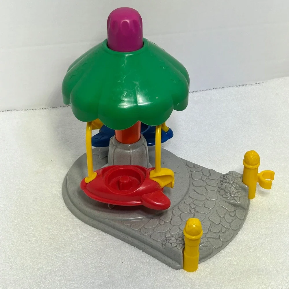 Fisher Price Little People Spin n Fly Airplane Ride Carousel 2003 Mattel B0011